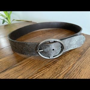 Silver leather belt